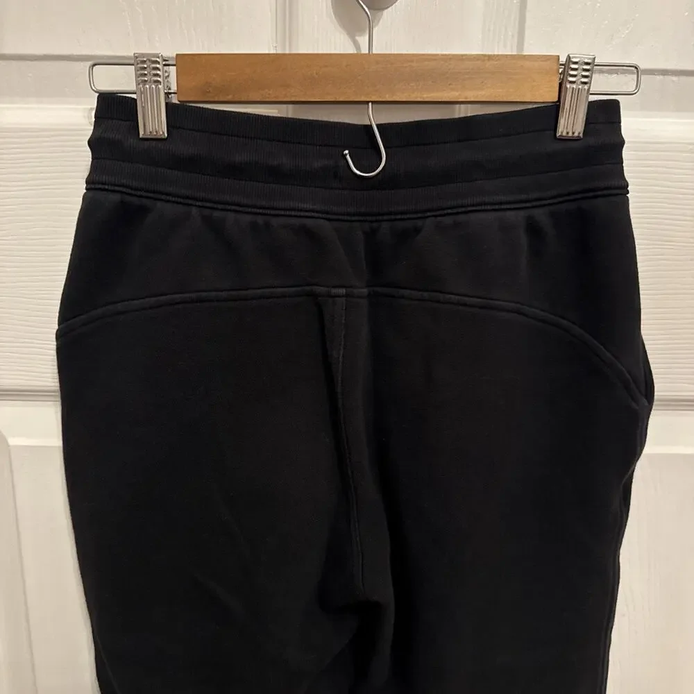 Lululemon Scuba‎ High-Rise Cropped Jogger Black Size 4 Women’s